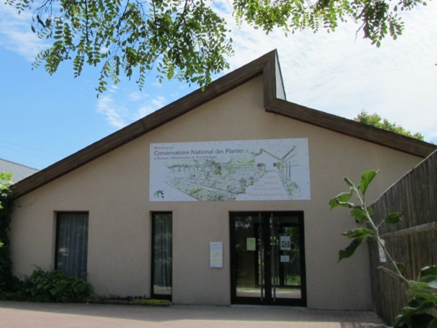 Conservatoire National des Plantes Aromatiques et Médicinales