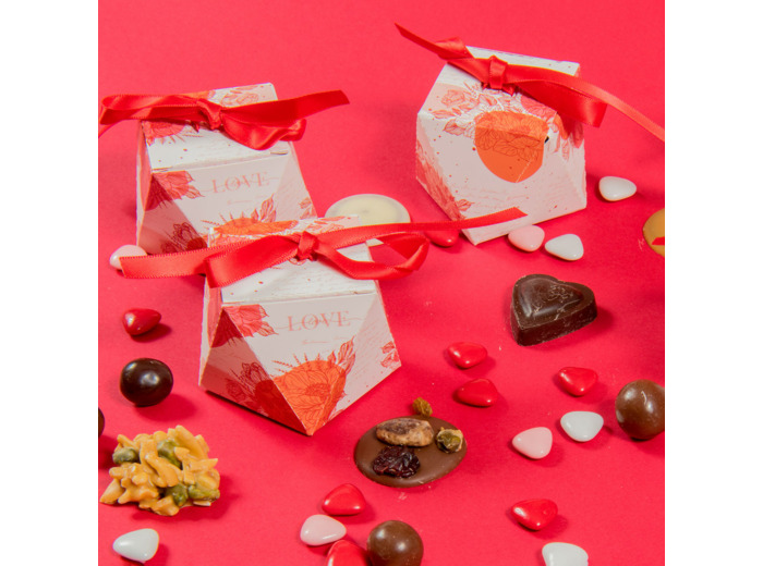 Reine Astrid - Assortiments Gourmandises Cocotte Romantique 3 Gourmandises